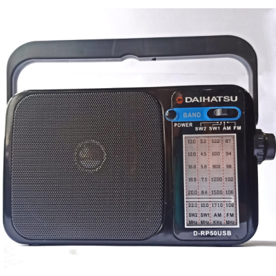 RADIO DAIHATSU AM/FM + LINTERNA